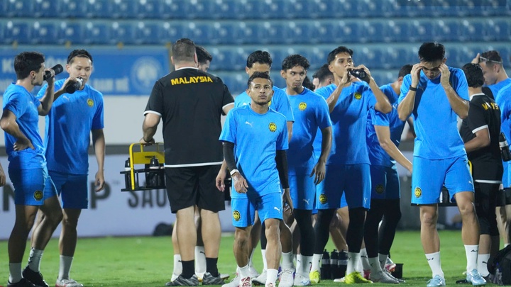 Cược thử miễn phí tại 👉 bit.ly/w88vnfc ⚽ đối tác cá cược chính thức sunderland 🏆 #elonmusk #epstein #billgates #doanhnghiep #anh #bocongan #vneid #canada #xasung #uc #manchesterunited #trituenhantao #dangcongsan #leminhhung #cuba #gdp #typhu #bochinhtri #phamnhatvuong #syria #quochoi #chinhtrivietnam #anninhmang #luadaotructuyen #suckheo #nguoinoitieng #ando #duc #london #berlin 🔥u…