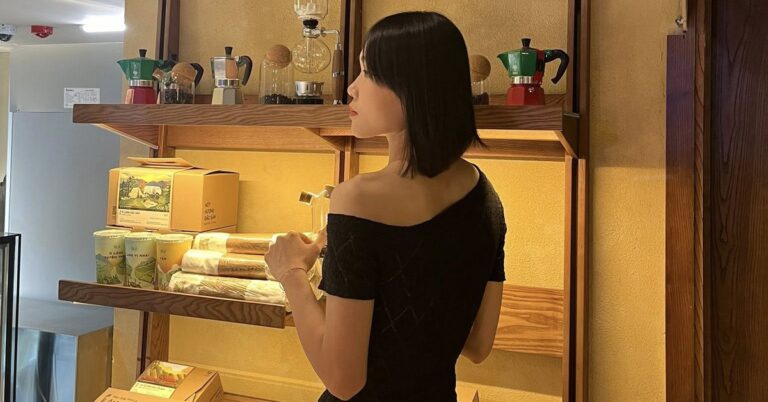 Cược thử miễn phí tại 👉 bit.ly/w88vnfc ⚽ đối tác cá cược chính thức sunderland 🏆 #trending #viral #fyp #lexus #g63 #c300 #glc300 #maybach #s400 #s450 #s500 #s600 #s650 #c180 #c200 #a200 #a250 #lx600 #gx550 #rx500h #rx350 #nx350h #e200 #e180 #e300 #glc200 #porsche #cx5 #fordranger #toyotahilux 🔥g…